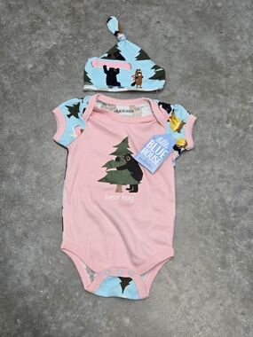 NWT Little Blue House Pink 'Bear Hug' Short-Sleeve One-Piece Hat Size 12-18 M